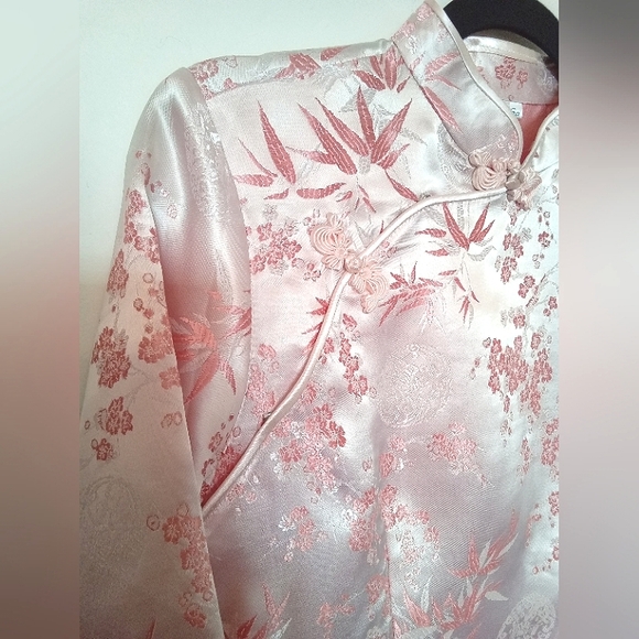 Asian Style Long Sleeve Satin Top - Picture 3 of 16